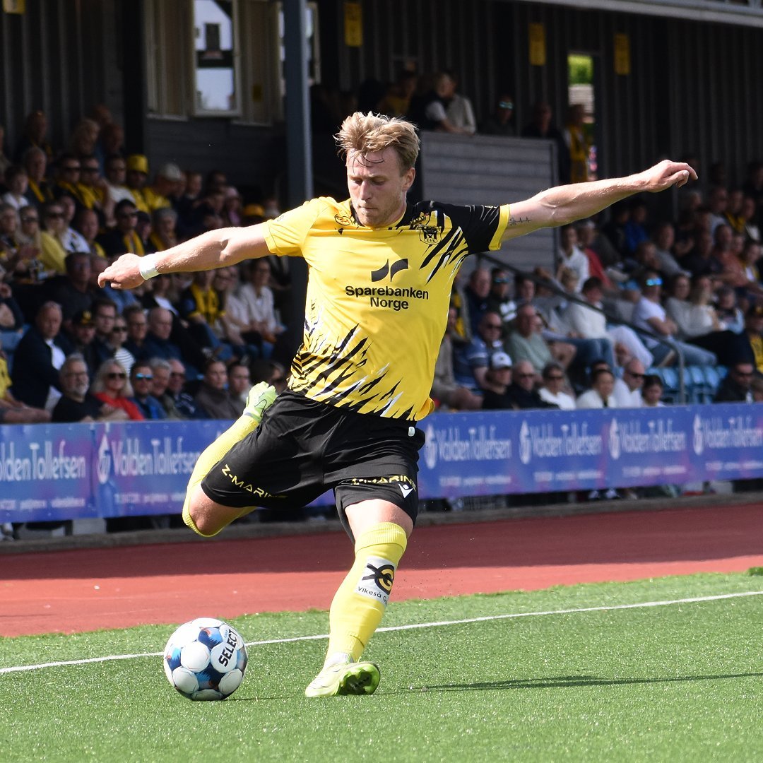 Kristian Kjeverud Eggen har spilt fra start de to siste kampene og tatt vel vare på sjansen, med en flott målgivende pasning mot Stabæk som et minnerikt høydepunkt.