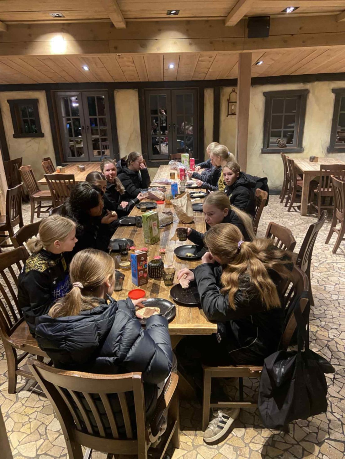 Troll Cup er mer enn bare fotball! Her J13 på tur