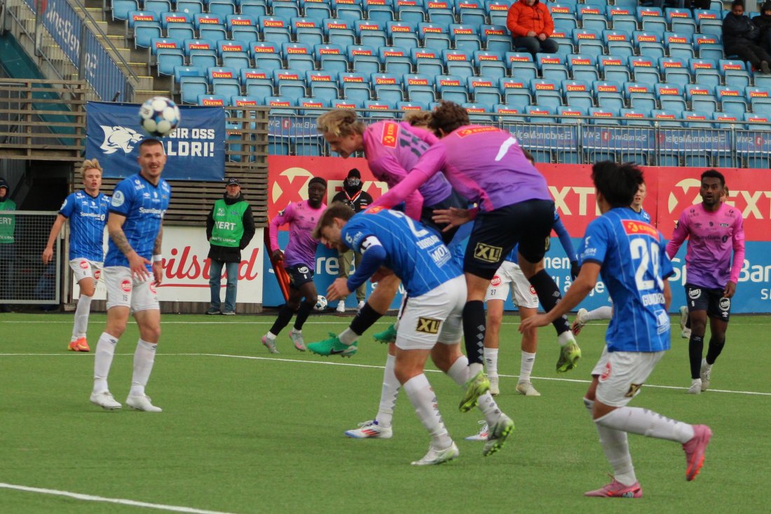 Sammi Davis stanget inn EIKs fjerde. Foto: Ørjan Nodland