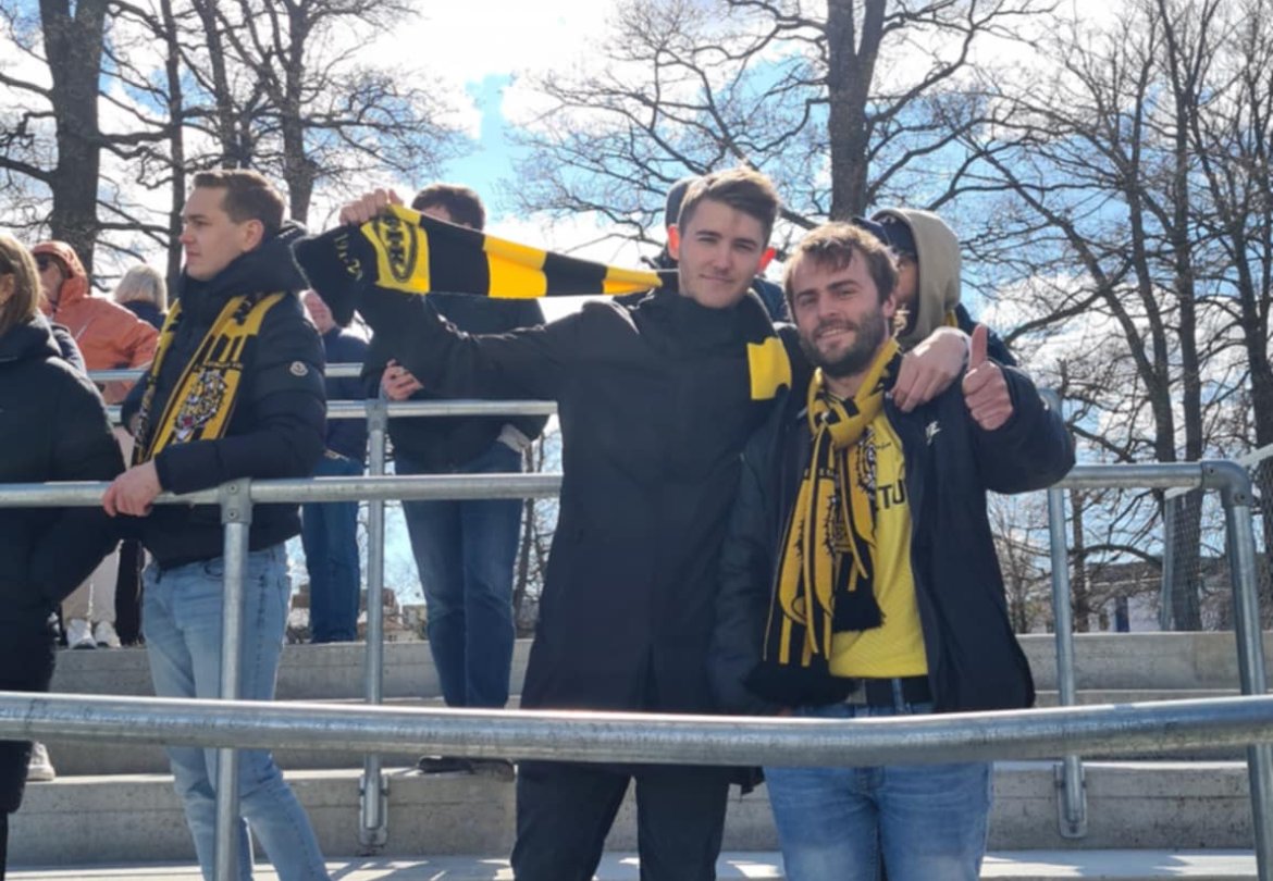 I Horten. Matteus Bårdsen og Ørjan Nodland på kamp i Horten i april 2023. EIK vant 1-0 og tok sin fjerde seier i PostNord-ligaen.