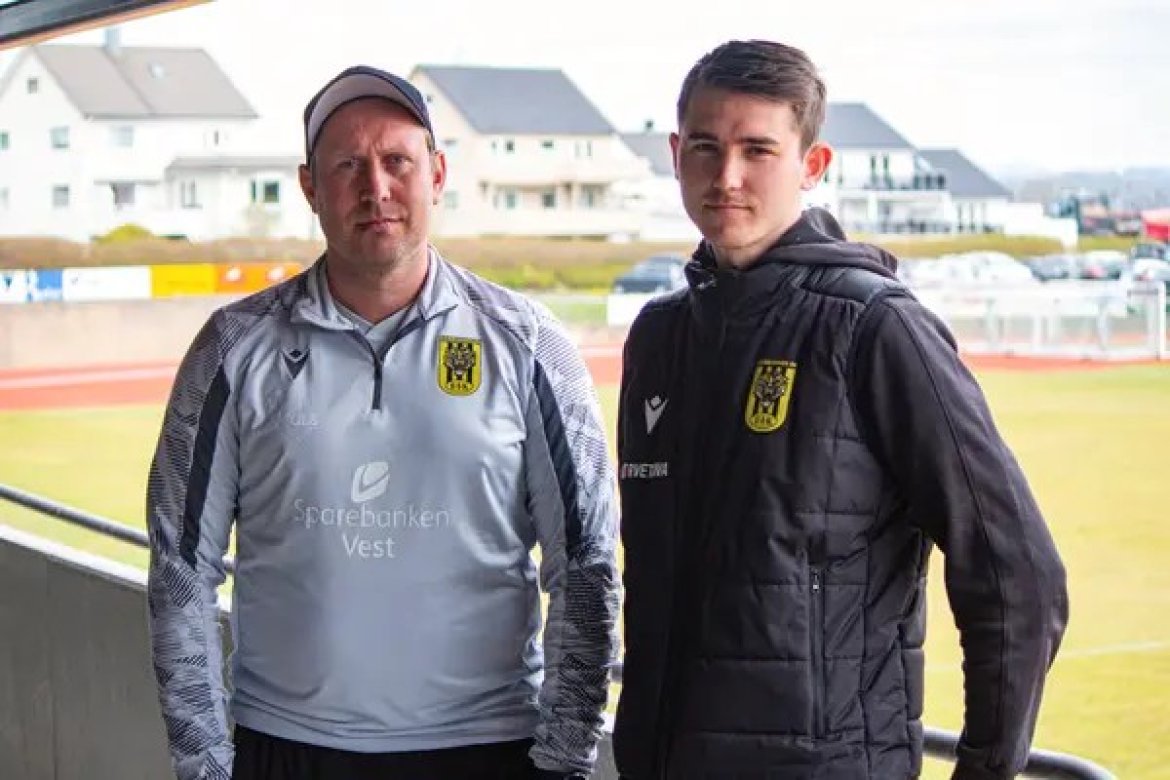 Møtes igjen nok igjen. Kjell André Thu jobber i Vestfold Fotballkrets. Matteus flytter nå til samme fylke for å jobbe i Sandefjord Fotball.